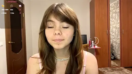 CoralinaEastoy stripchat stream image