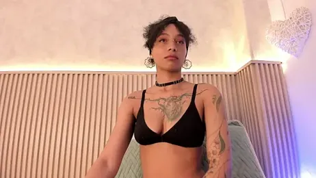 daiana_curly stripchat stream image
