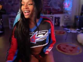 lovenzia camsoda stream image