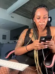 Your_Paris stripchat stream image