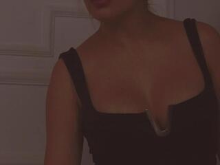 Abril Colls flirt4free stream image