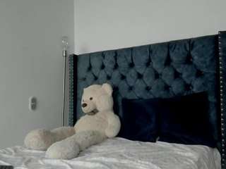 sophia-lopeez camsoda stream image