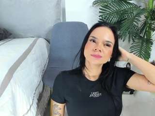 thayrasmith camsoda stream image