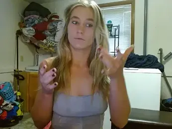 missymilf stripchat stream image