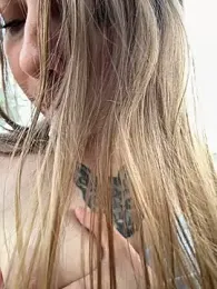 Sunny___Bunny stripchat stream image