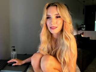 bella-sweeet camsoda stream image, 05.08.2025 17:00