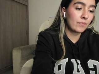 alexyferrer camsoda stream image, 05.08.2025 23:20