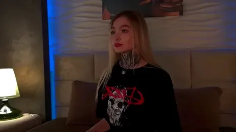 AriWild stripchat stream image