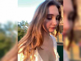 PeachGirl bongacams stream image