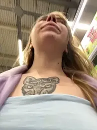 Sunny___Bunny stripchat stream image