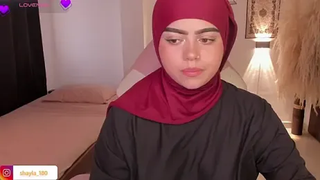 shayla_18 stripchat stream image