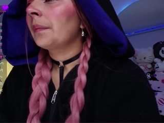 marceliinee camsoda stream image