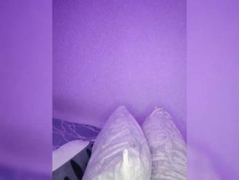 Goldlove10 bongacams stream image