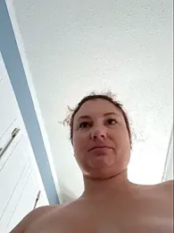 MilfyMrsRobinson stripchat stream image