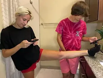 girlfriendmissy stripchat stream image