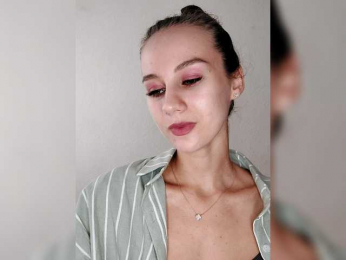 Gloriya-S bongacams stream image