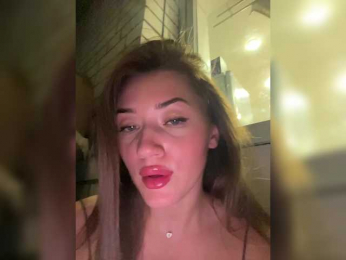 juicy-peachh bongacams stream image