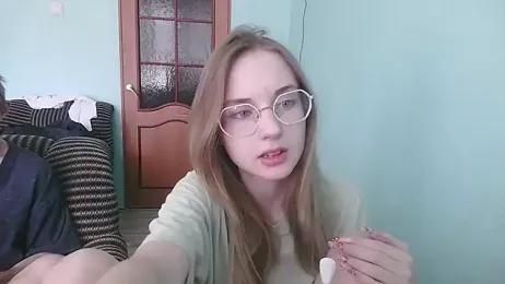 emolina1337 stripchat stream image