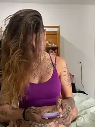 Izy_cute_ stripchat stream image