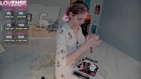 Careful_i_bite stripchat stream image