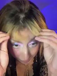 Cinamoonn stripchat stream image