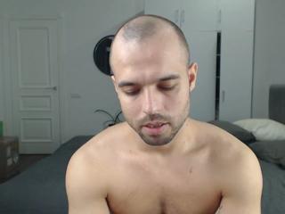 Andres Hot flirt4free stream image