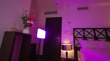 LunaMystyque stripchat stream image