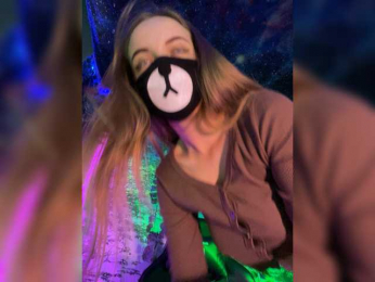 -Summer- bongacams stream image