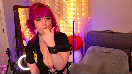 Angel-Lewd-Cake stripchat stream image