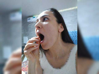 Marina4Love bongacams stream image