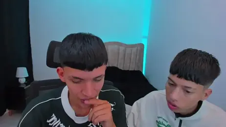 Juan_Nd_Steven stripchat stream image