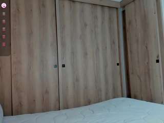 lauracriistina camsoda stream image