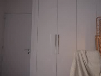 kriss0leoo chaturbate stream image