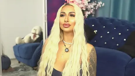 GoldenAmber stripchat stream image