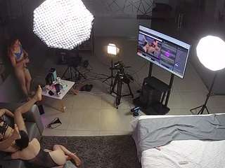 voyeurcam-jb-office-2 camsoda stream image