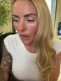 EmaSalis stripchat stream image