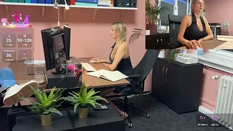 legsLONG stripchat stream image