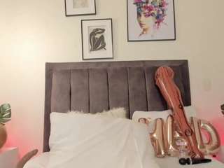 helen-moorex camsoda stream image