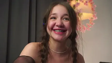 AmiLewis stripchat stream image