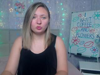 Sally Verda flirt4free stream image