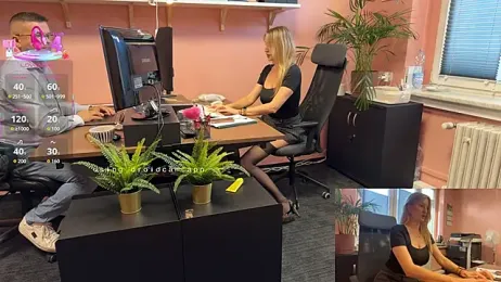 legsLONG stripchat stream image