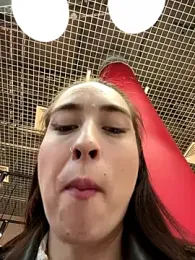 Holly_Play stripchat stream image