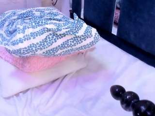 veronicaryan camsoda stream image