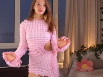 little_poetry chaturbate stream image