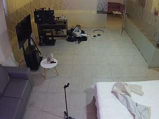 voyeurcam-jb-office-2 camsoda stream image