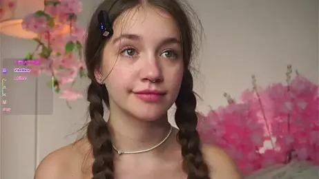 AmiLewis stripchat stream image