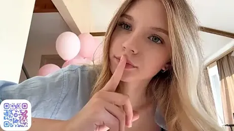 FruityXo stripchat stream image