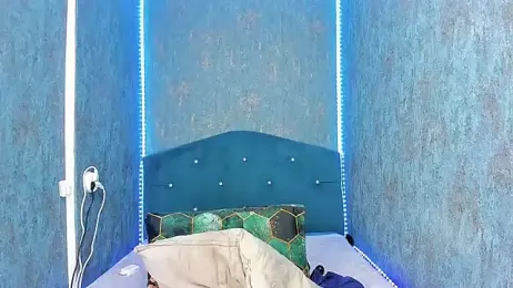 RedAssHottie stripchat stream image