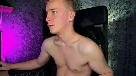 AlexxSweet stripchat stream image