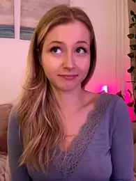 LunaRase stripchat stream image